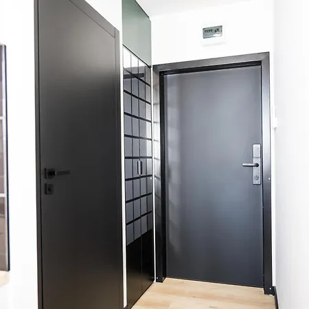 Tumski Free Parking Self Check-in 24h *