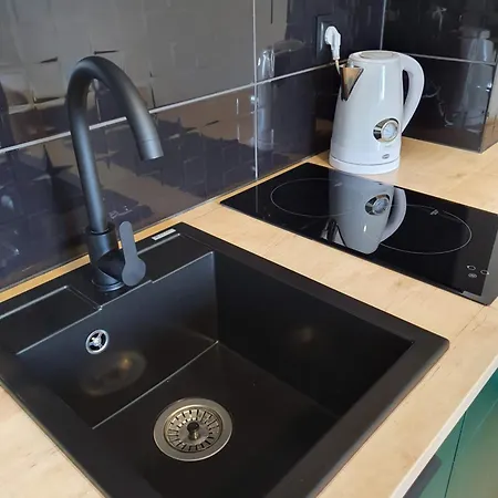 Tumski Free Parking Self Check-in 24h פוזנן