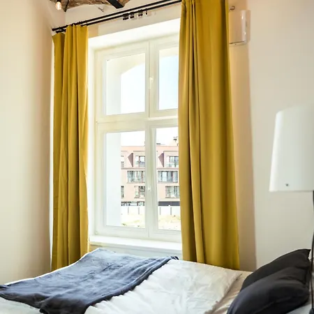 Tumski Free Parking Self Check-in 24h