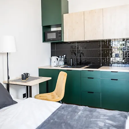 Tumski Free Parking Self Check-in 24h * פוזנן