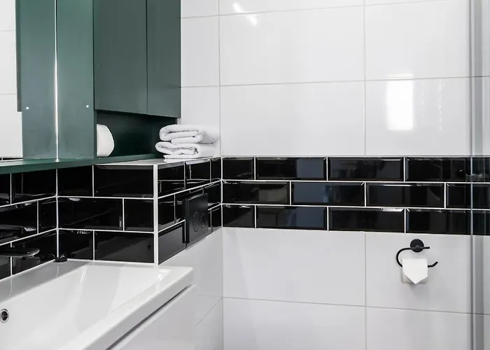 Tumski Free Parking Self Check-in 24h * Poznań